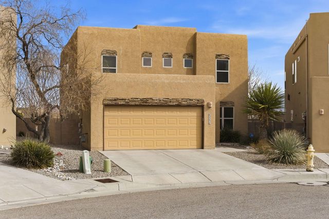 6223 Calle Pinon NW, Albuquerque, NM 87114