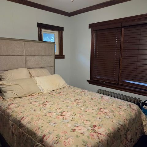 7230 S Luella Avenue, Chicago, IL 60649