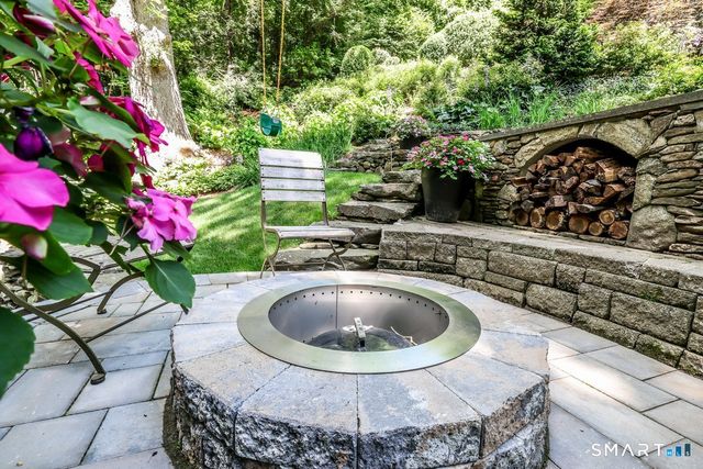 80 Prospect Place, New Milford, CT 06776