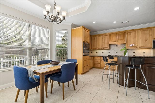 2909 Silver Maple Court, Friendswood, TX 77546