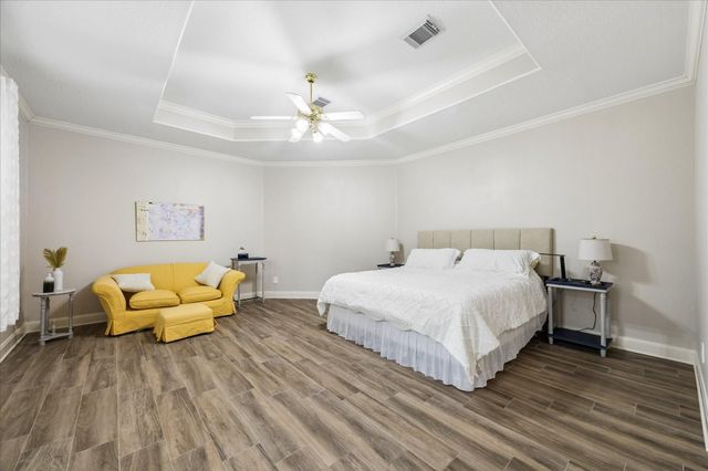 2909 Silver Maple Court, Friendswood, TX 77546