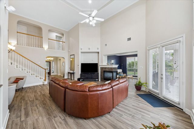 2909 Silver Maple Court, Friendswood, TX 77546