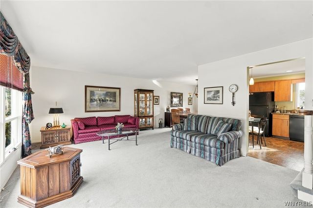1266 Greenbrier Lane, North Tonawanda, NY 14120