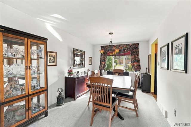 1266 Greenbrier Lane, North Tonawanda, NY 14120