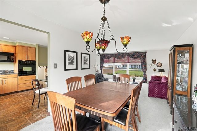 1266 Greenbrier Lane, North Tonawanda, NY 14120