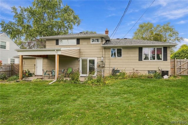 1266 Greenbrier Lane, North Tonawanda, NY 14120