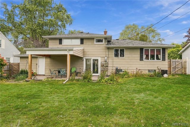 1266 Greenbrier Lane, North Tonawanda, NY 14120