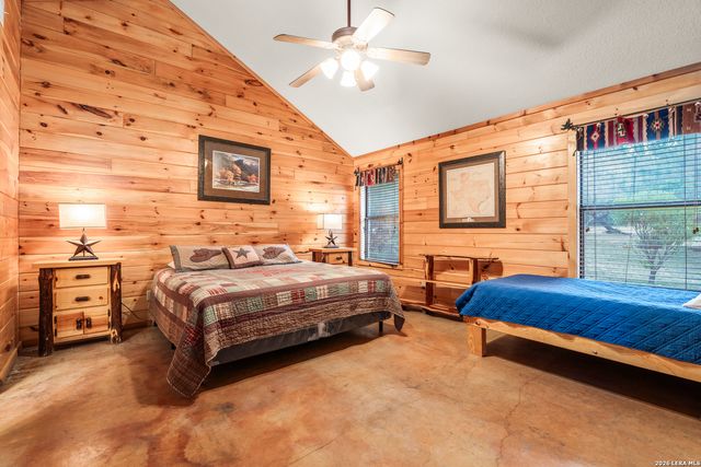 128 Mountain Laurel, Concan, TX 78838