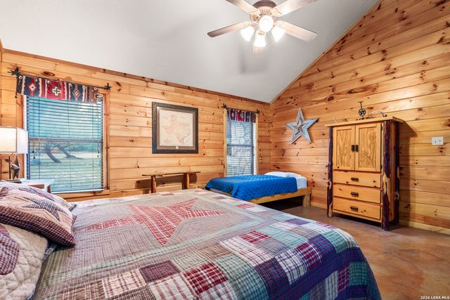 128 Mountain Laurel, Concan, TX 78838