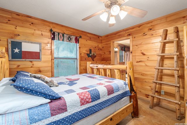 128 Mountain Laurel, Concan, TX 78838