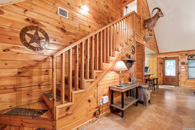 128 Mountain Laurel, Concan, TX 78838