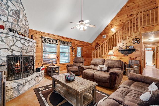 128 Mountain Laurel, Concan, TX 78838