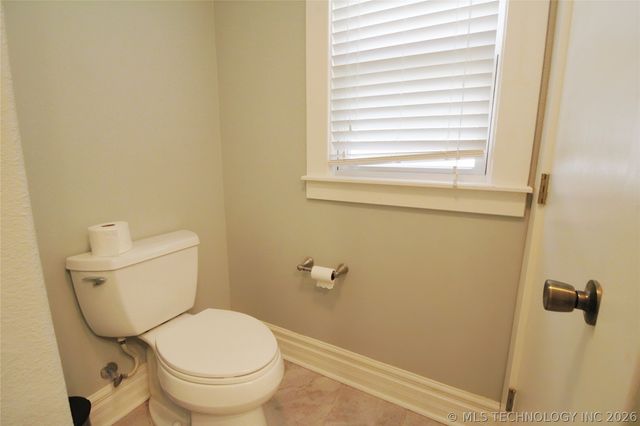 809 N Grand Avenue, Okmulgee, OK 74447
