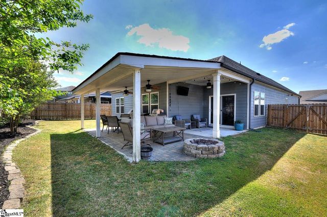 336 Blue Danube Drive, Simpsonville, SC 29681