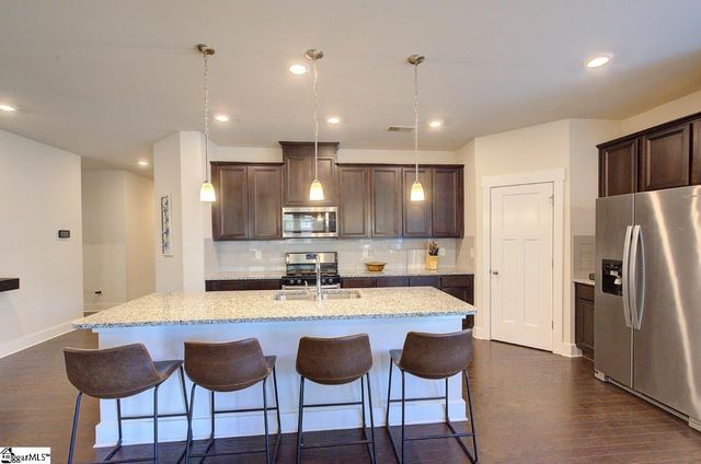 336 Blue Danube Drive, Simpsonville, SC 29681