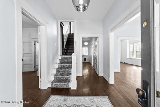 298 E Main St, Taylorsville, KY 40071