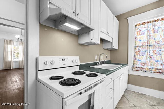 298 E Main St, Taylorsville, KY 40071