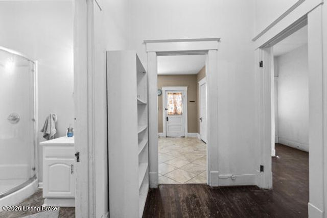 298 E Main St, Taylorsville, KY 40071