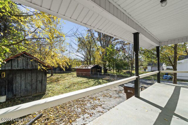 298 E Main St, Taylorsville, KY 40071