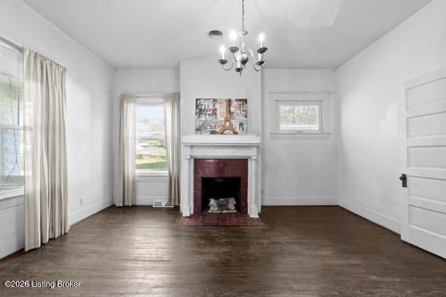 298 E Main St, Taylorsville, KY 40071