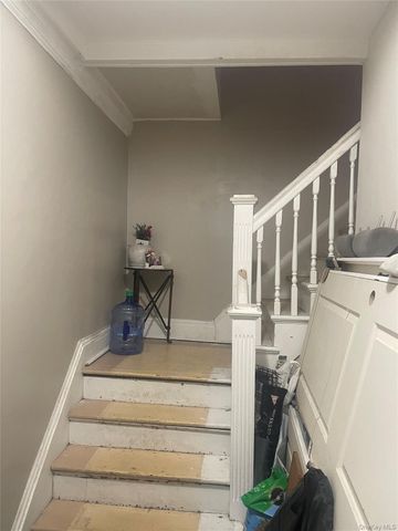 49 Park Place, New Rochelle, NY 10801