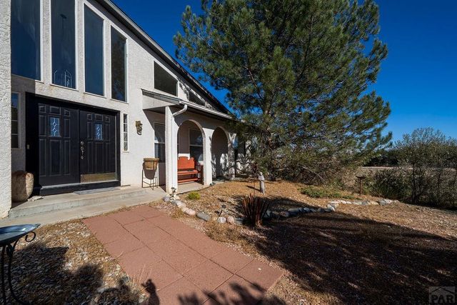 379 E Liberty Point Pl, Pueblo West, CO 81007