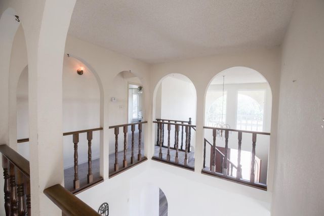 9569 E Olive Avenue, Sanger, CA 93657