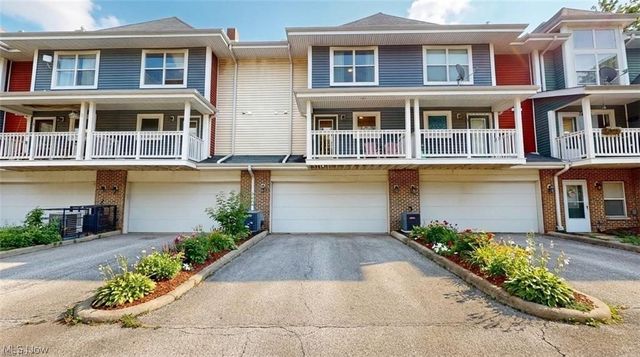 1454 E 105th Street, Cleveland, OH 44106