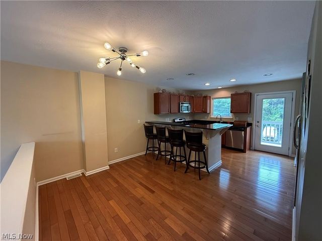 1454 E 105th Street, Cleveland, OH 44106
