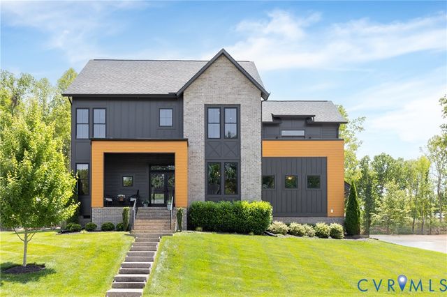 4600 Otter Ct, Moseley, VA 23120
