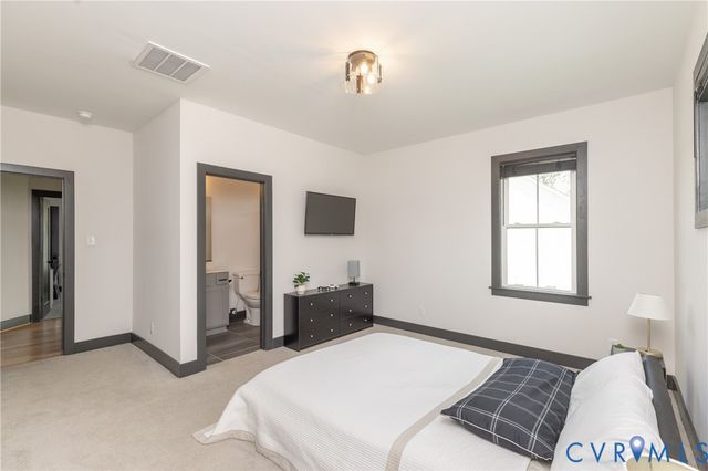 4600 Otter Ct, Moseley, VA 23120