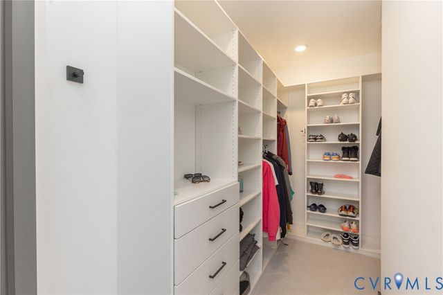 4600 Otter Ct, Moseley, VA 23120
