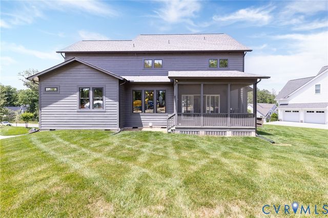 4600 Otter Ct, Moseley, VA 23120
