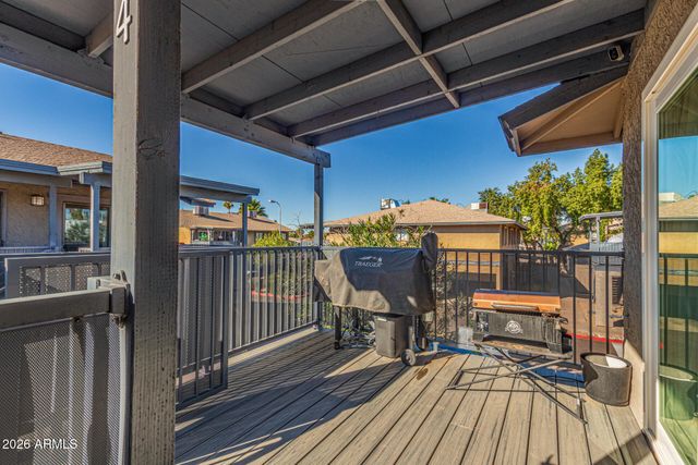 286 W Palomino Drive 104, Chandler, AZ 85225