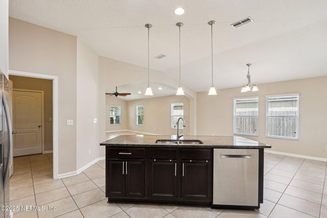 15543 BAREBACK Drive, Jacksonville, FL 32234