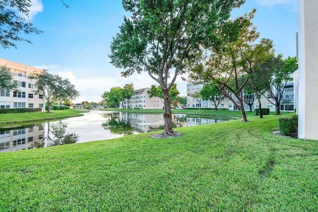 10382 NW 24th Pl 201, Sunrise, FL 33322