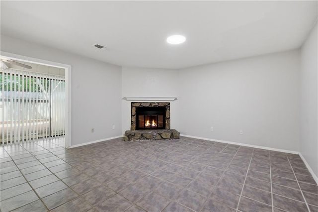 2183 Surrey Court SE, Marietta, GA 30067