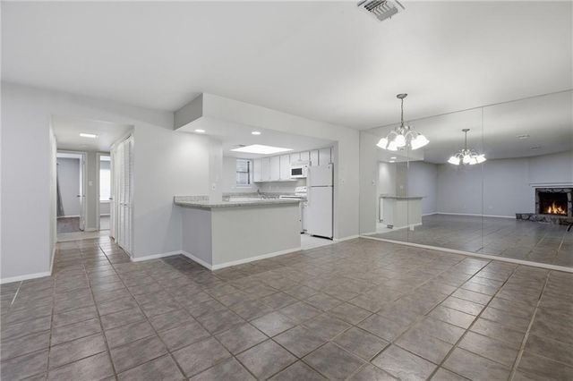 2183 Surrey Court SE, Marietta, GA 30067
