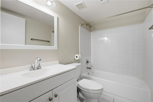2183 Surrey Court SE, Marietta, GA 30067