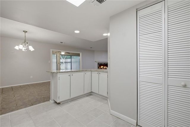 2183 Surrey Court SE, Marietta, GA 30067