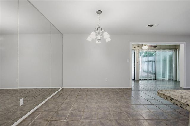 2183 Surrey Court SE, Marietta, GA 30067