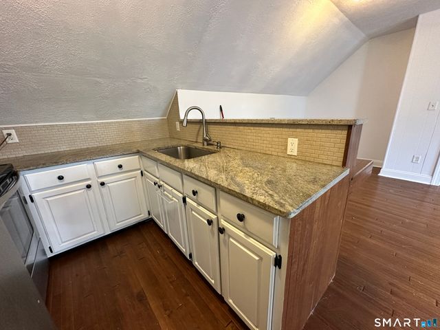 370 High Street 3rd FL, Torrington, CT 06790