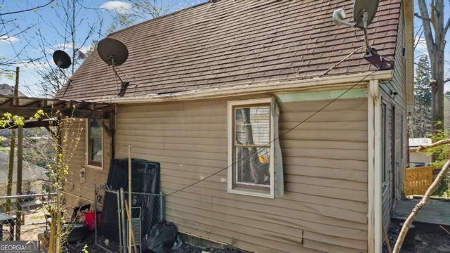 5 Ivy Street, Canton, GA 30114