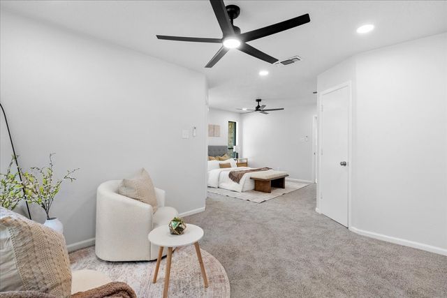 5521 Chimney Rock Road, Fort Worth, TX 76112