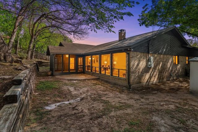 5521 Chimney Rock Road, Fort Worth, TX 76112