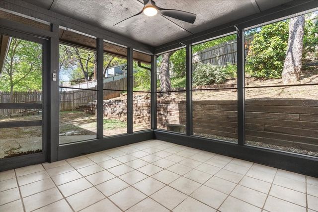 5521 Chimney Rock Road, Fort Worth, TX 76112