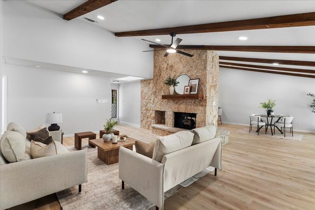 5521 Chimney Rock Road, Fort Worth, TX 76112