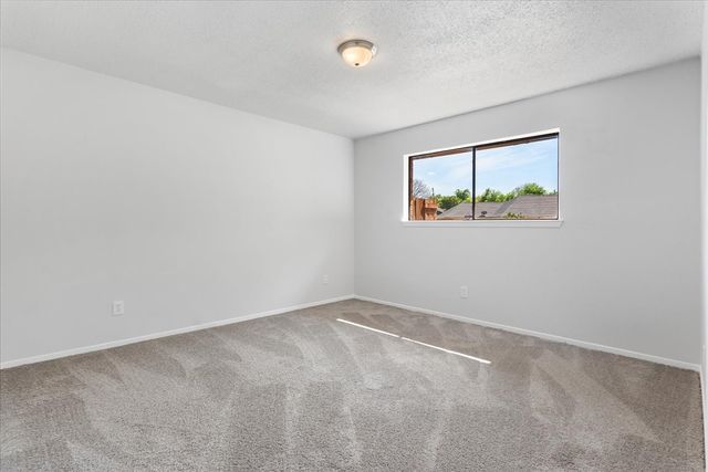 5521 Chimney Rock Road, Fort Worth, TX 76112