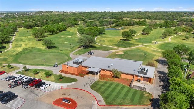 5521 Chimney Rock Road, Fort Worth, TX 76112