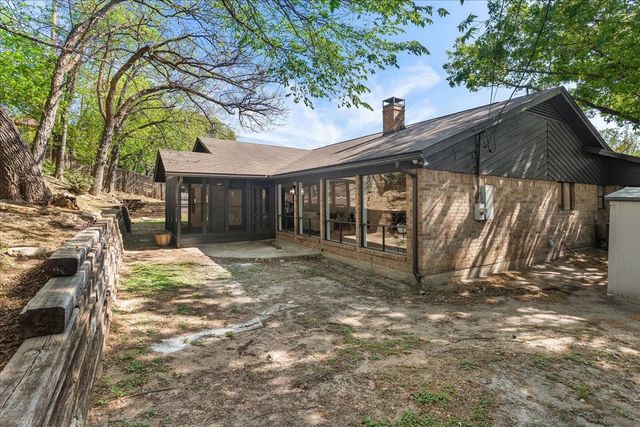 5521 Chimney Rock Road, Fort Worth, TX 76112